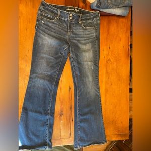 American eagle size 10 artist flare jeans